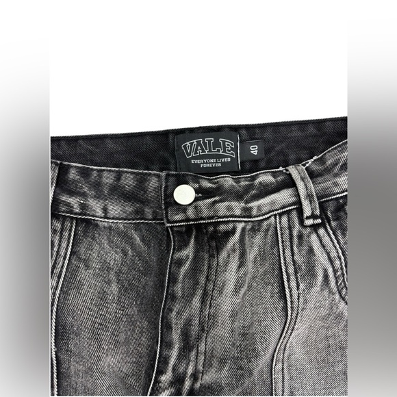 NWOT Vale Forever Mns Faded Gray Triple Pocket Wide Leg Jeans Oversize Cargo - Picture 3 of 5